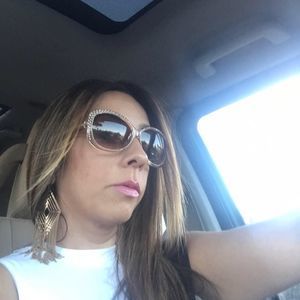 Meet your Posher, Clara